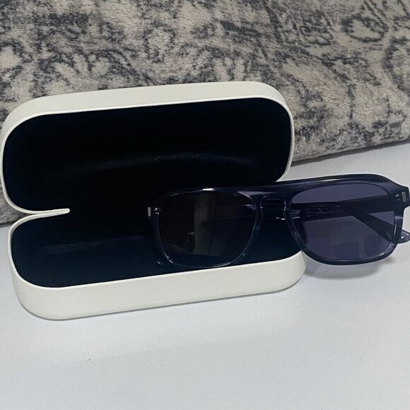 NEW Calvin Klein Modern Aviator Sunglasses in Striped Blue Mens - Picture 2 of 5